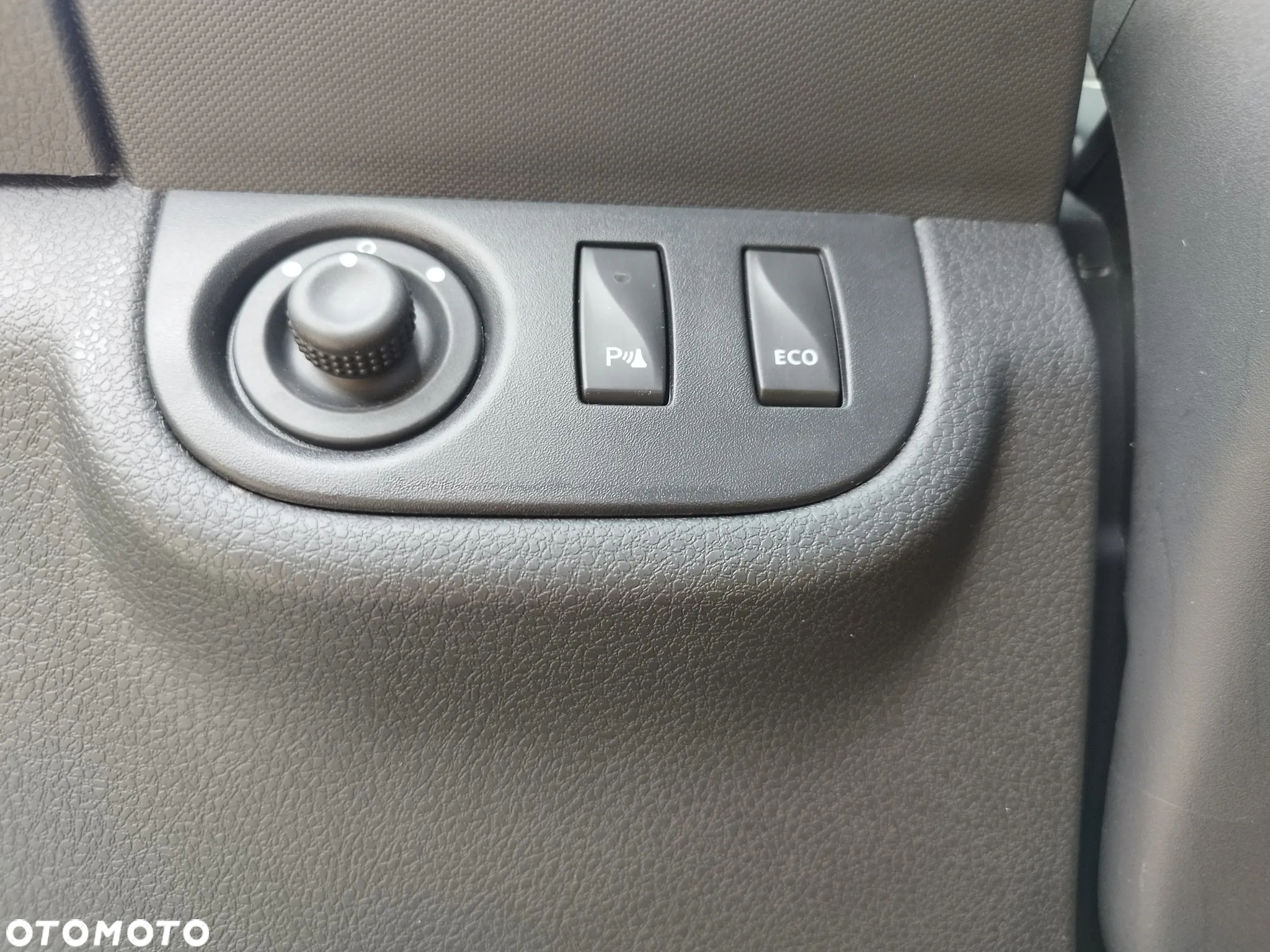 Dacia Logan MCV TCe 90 S&S Easy-R Laureate - 31