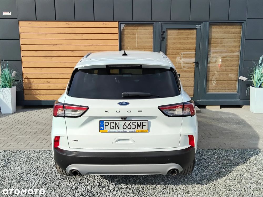 Ford Kuga 2.0 EcoBlue 4x4 TITANIUM - 33