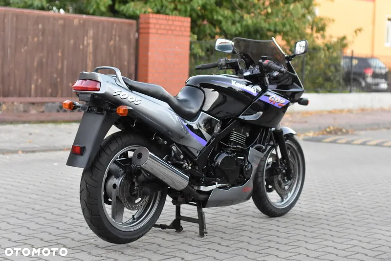 Kawasaki GPZ - 13