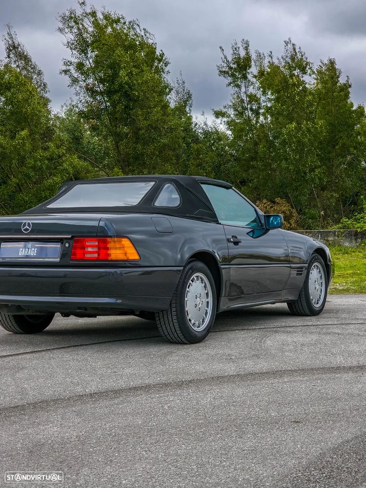 Mercedes-Benz SL 320 Standard - 29