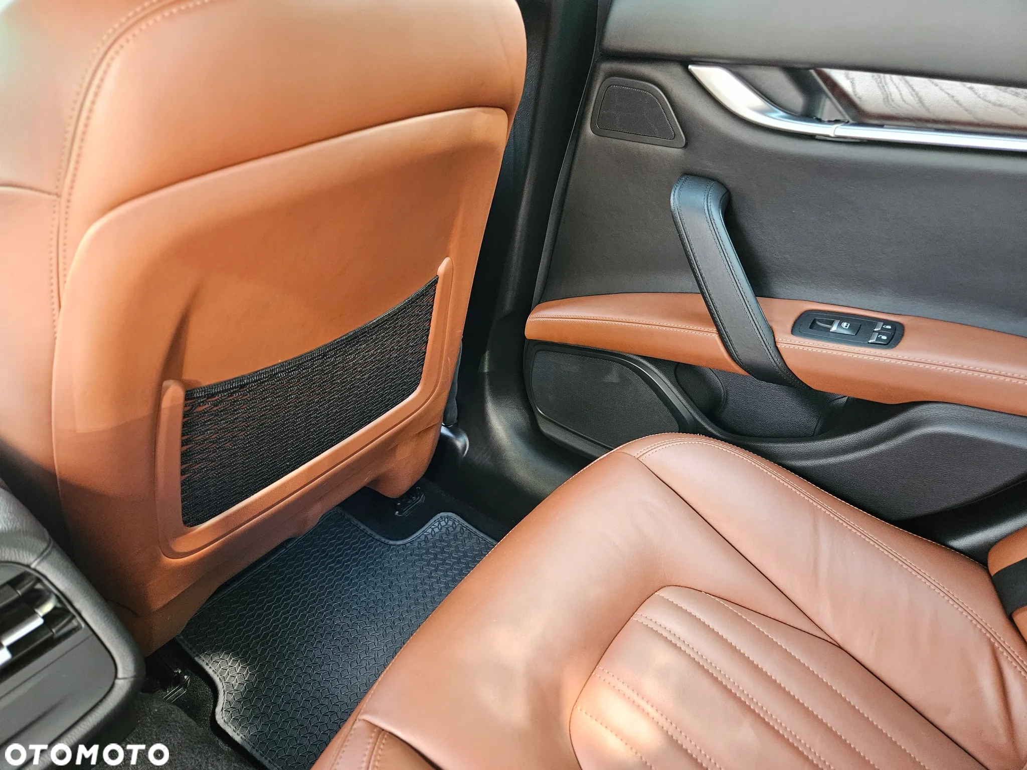 Maserati Ghibli S Q4 - 15