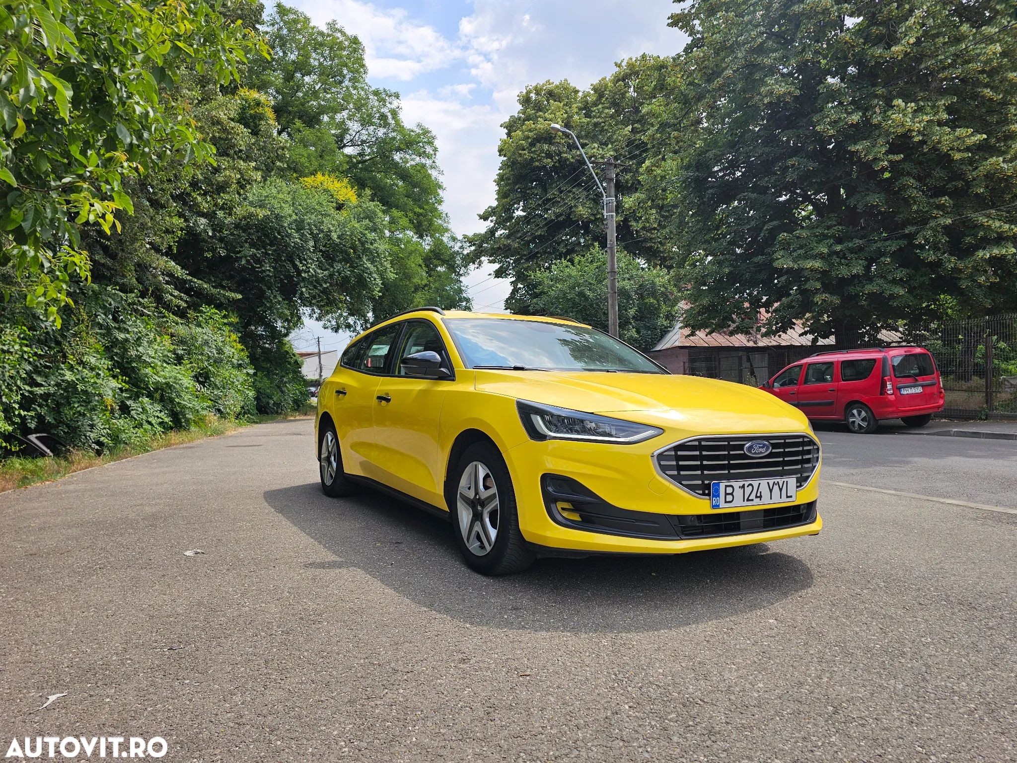 Ford Focus 1.0 EcoBoost Hybrid ACTIVE - 1