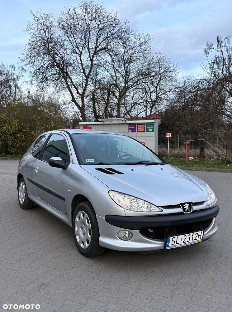Peugeot 206 - 2