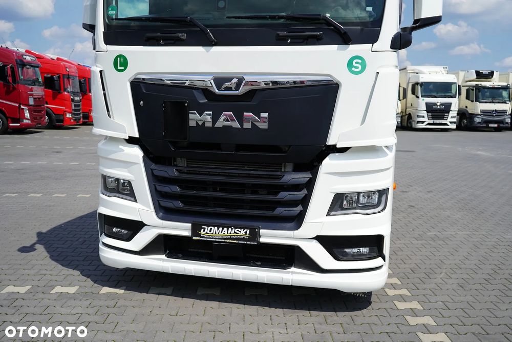 MAN TGX / 18.510 / E 6 / GX / ACC / MEGA / LOW DECK / I – COOL / RETARDER - 24