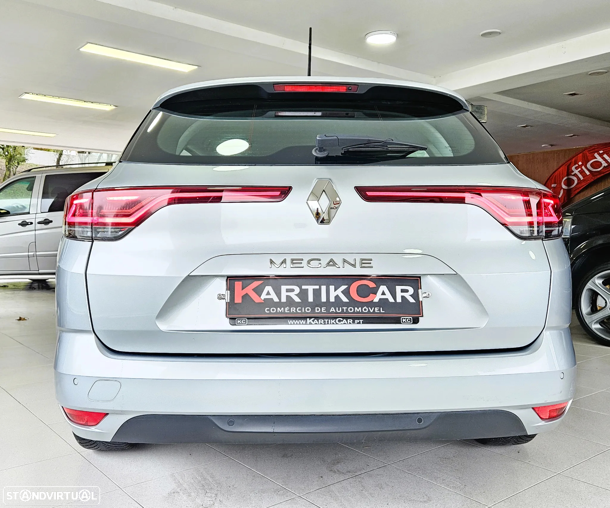 Renault Mégane Sport Tourer TCe 115 GPF ZEN - 6