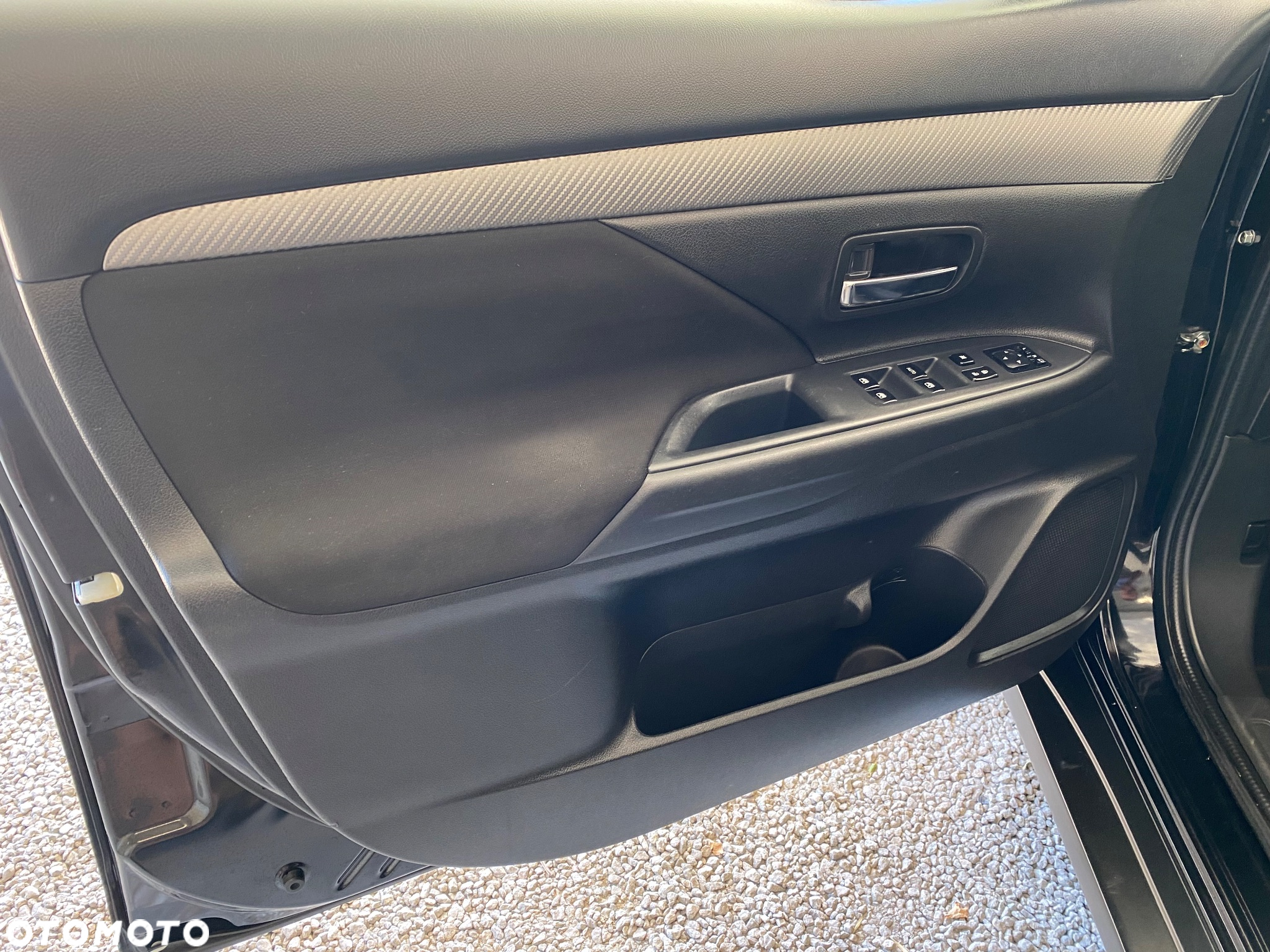 Mitsubishi Outlander 2.0 2WD Edition 100 - 24