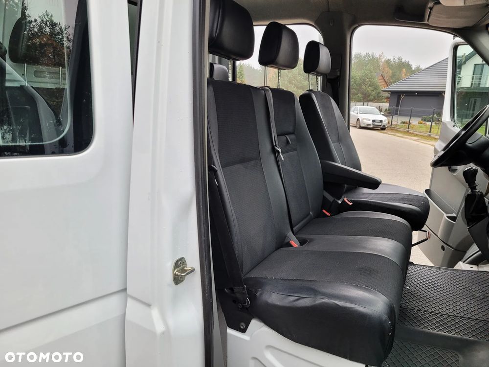 Mercedes-Benz Sprinter - 28