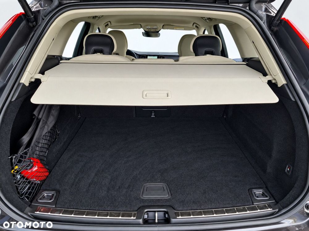 Volvo XC 60 2022
