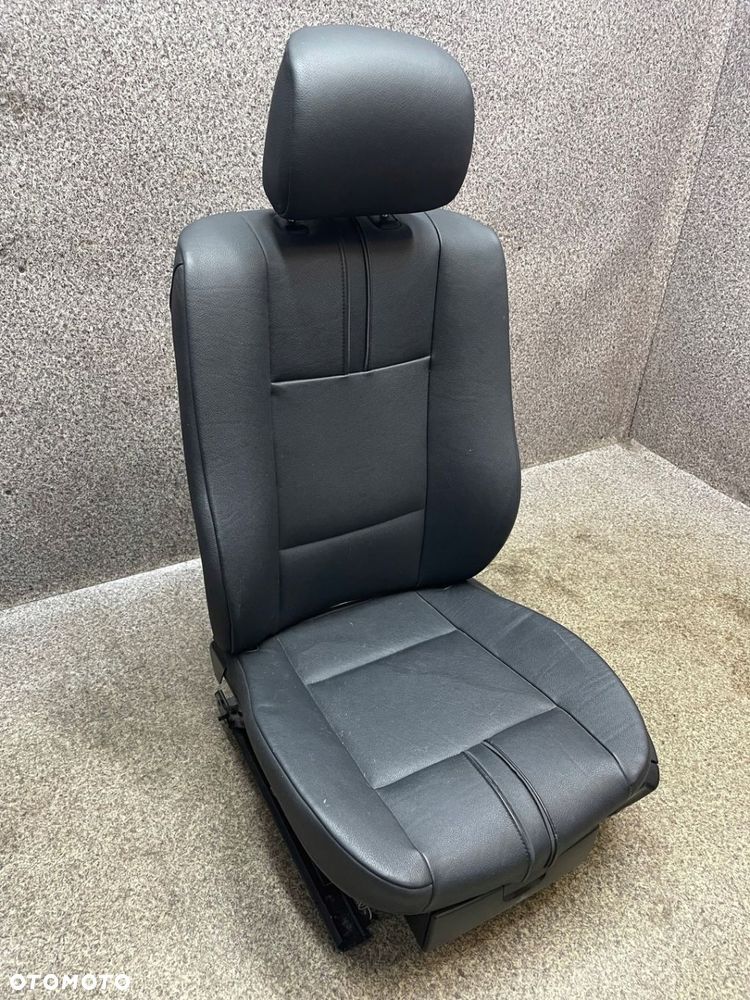 Fotel lewy przod przedni kierowcy skorzany skora czarna BMW X3 E83 ORG BDB - 5