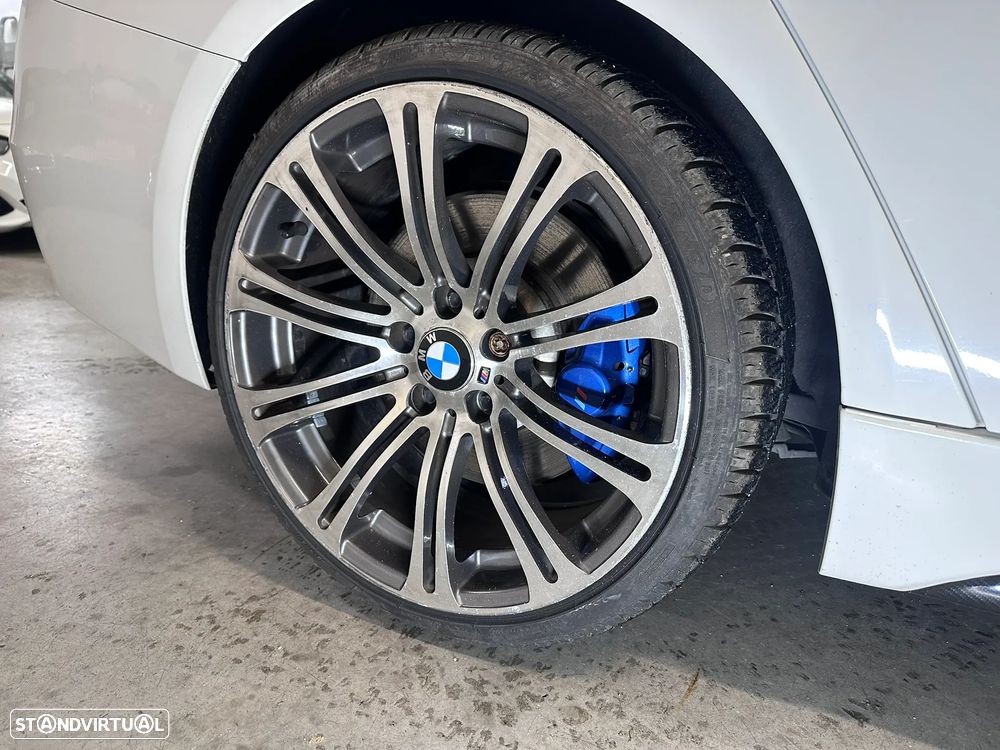 BMW 330 d Aut. M Sport - 9