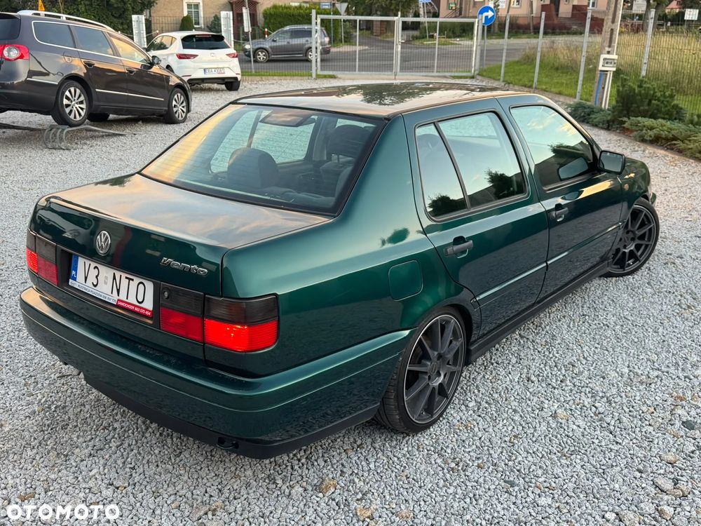 Volkswagen Vento - 5