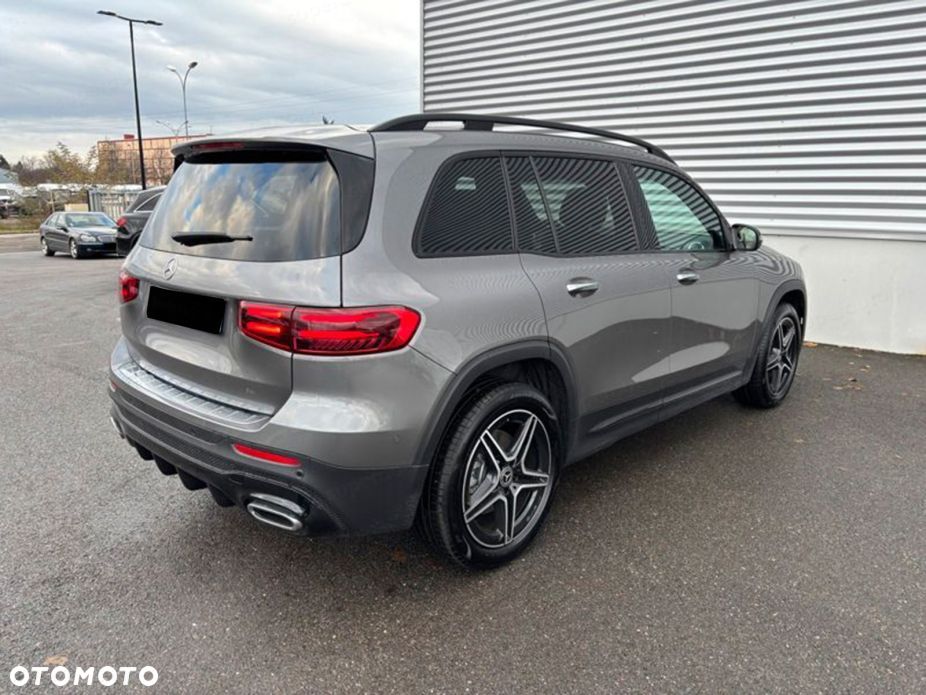 Mercedes-Benz GLB 200 d 4-Matic AMG Line 8G-DCT - 5