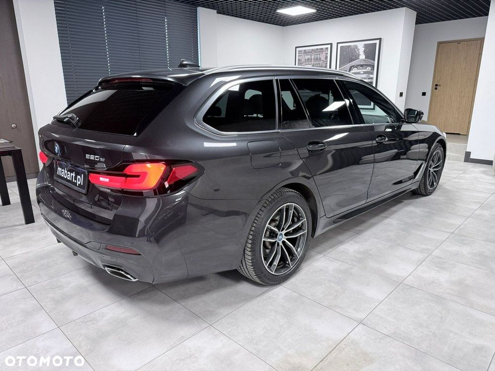 BMW Seria 5 520e M Sport sport - 5