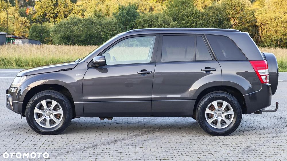 Suzuki Grand Vitara 1.9 DDiS Comfort DPF Limited - 12