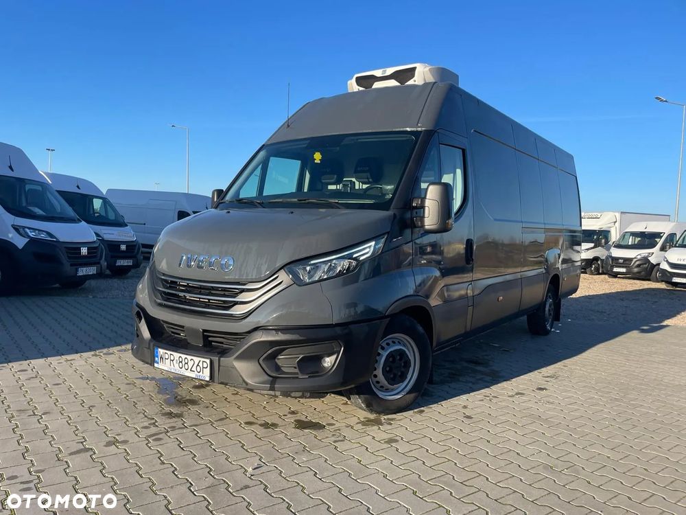 Iveco 35S18V Izoterma Furgon Maxi - 1