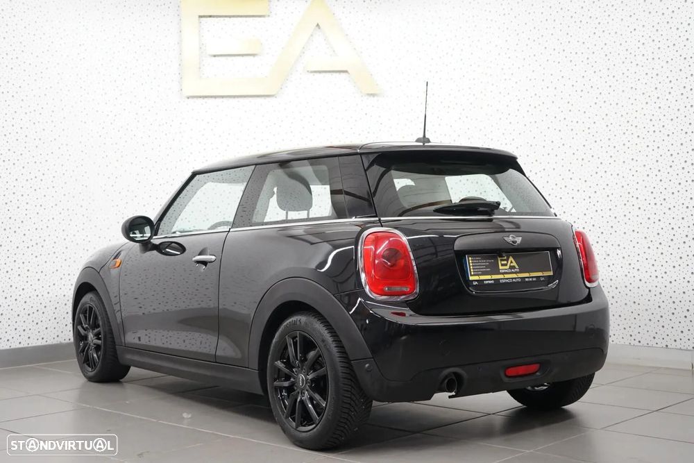 MINI 3 Portas One - 4