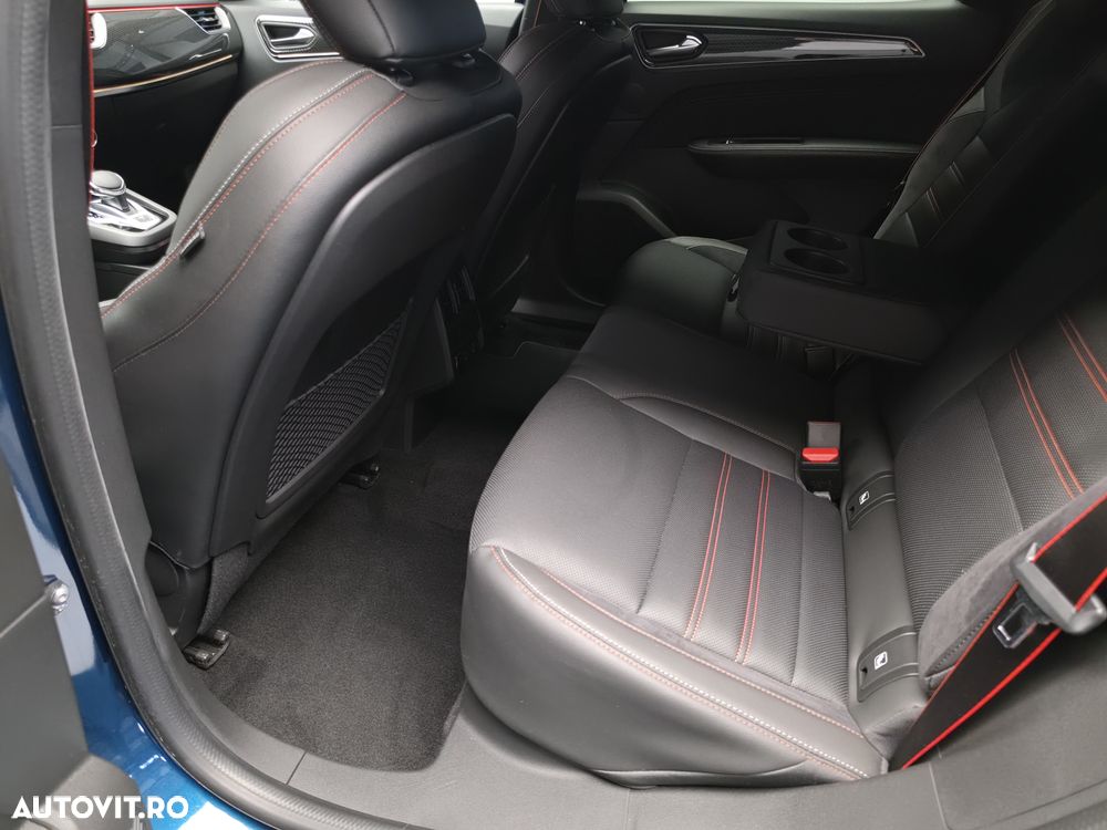 Renault Arkana E-TECH 145 R.S.LINE - 33