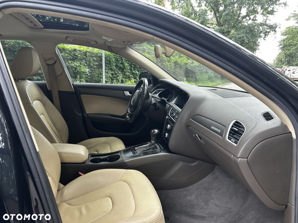 Audi A4 Limousine - 19