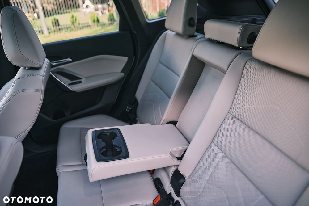 BMW X1 - 14