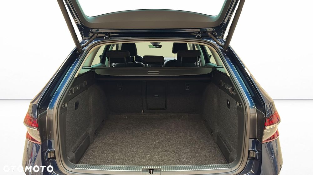 Skoda Superb 2.0 TSI Style DSG - 24