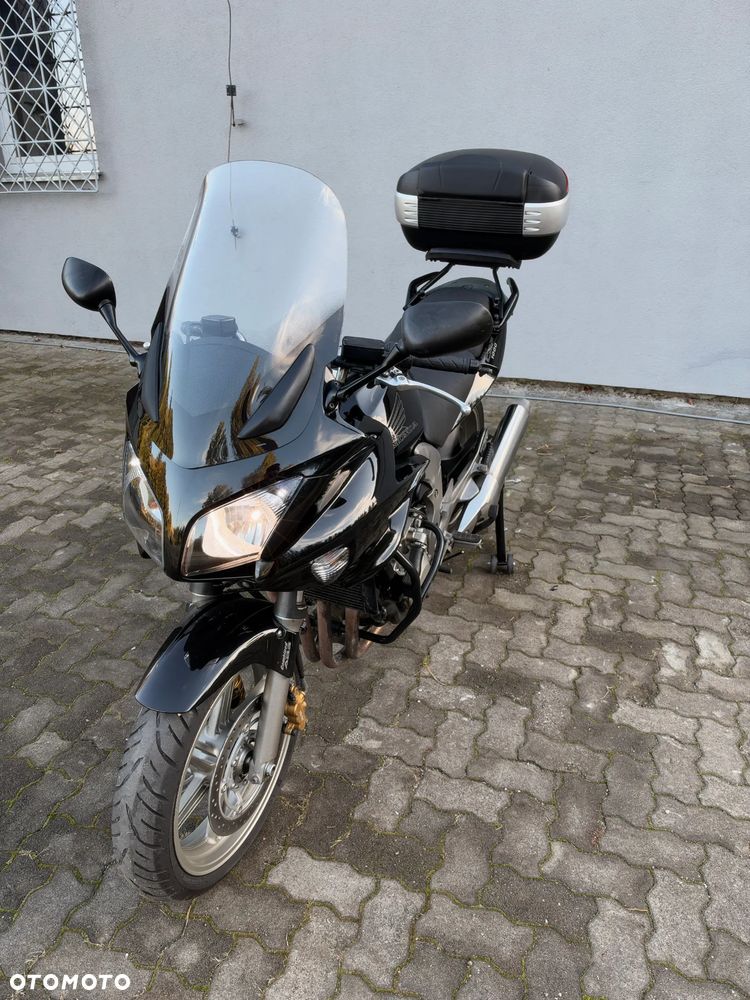 Honda CBF - 24
