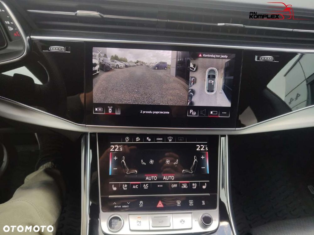 Audi Q8 - 19
