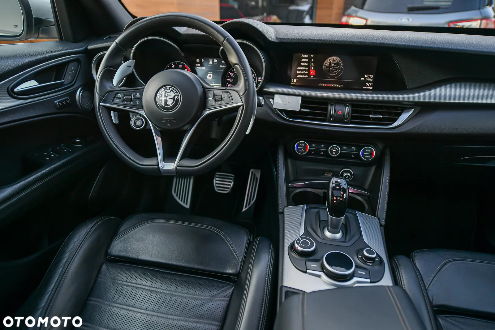 Alfa Romeo Stelvio 2.0 Turbo Veloce TI Q4 - 25