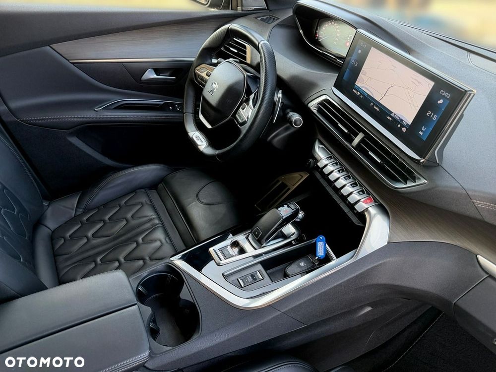 Peugeot 5008 - 25