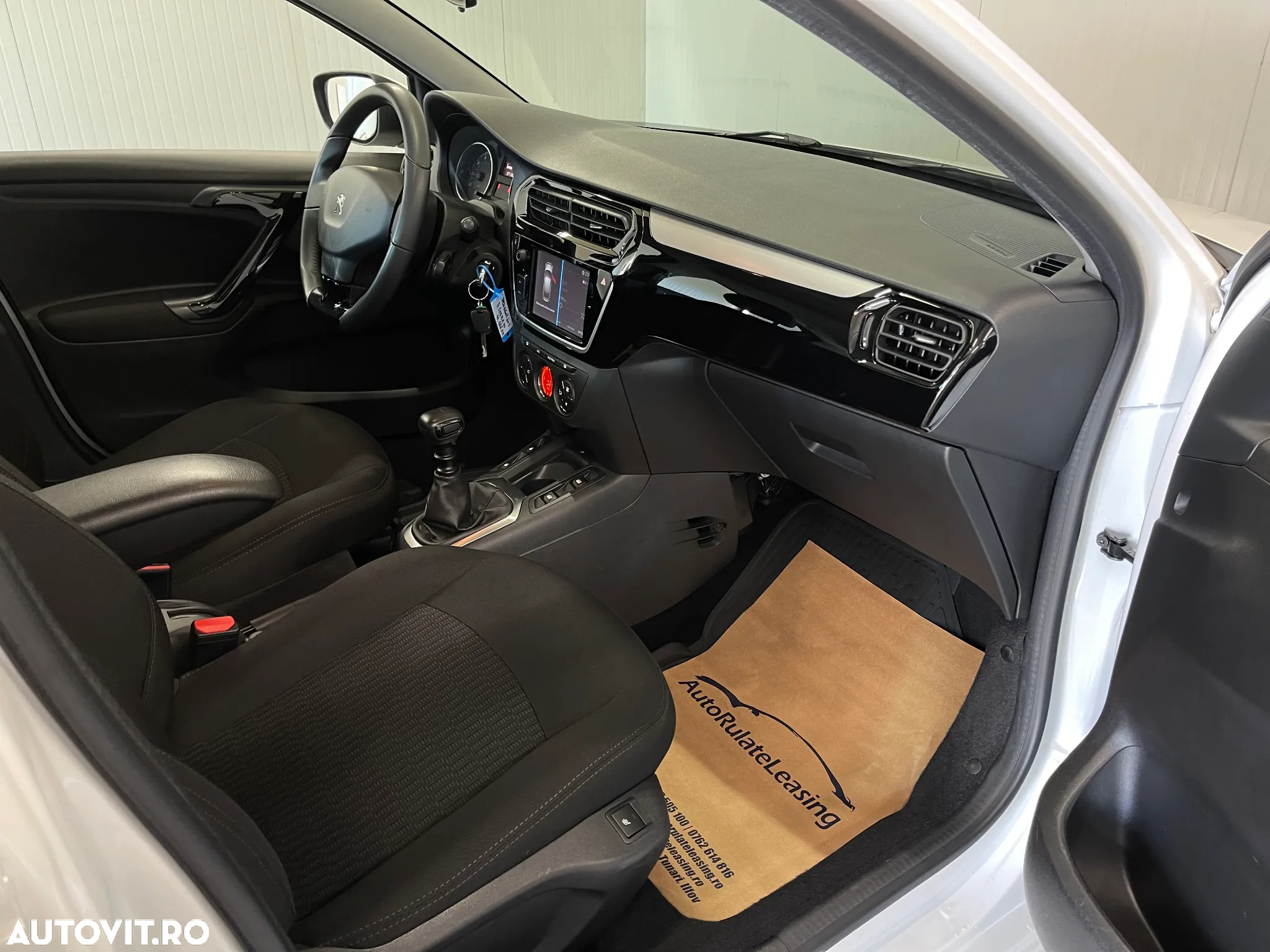 Peugeot 301 1.5 BlueHDI FAP Allure - 9