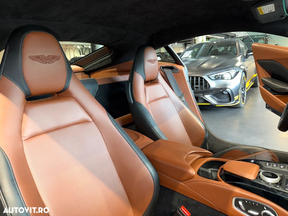 Aston Martin V8 Vantage Standard - 18