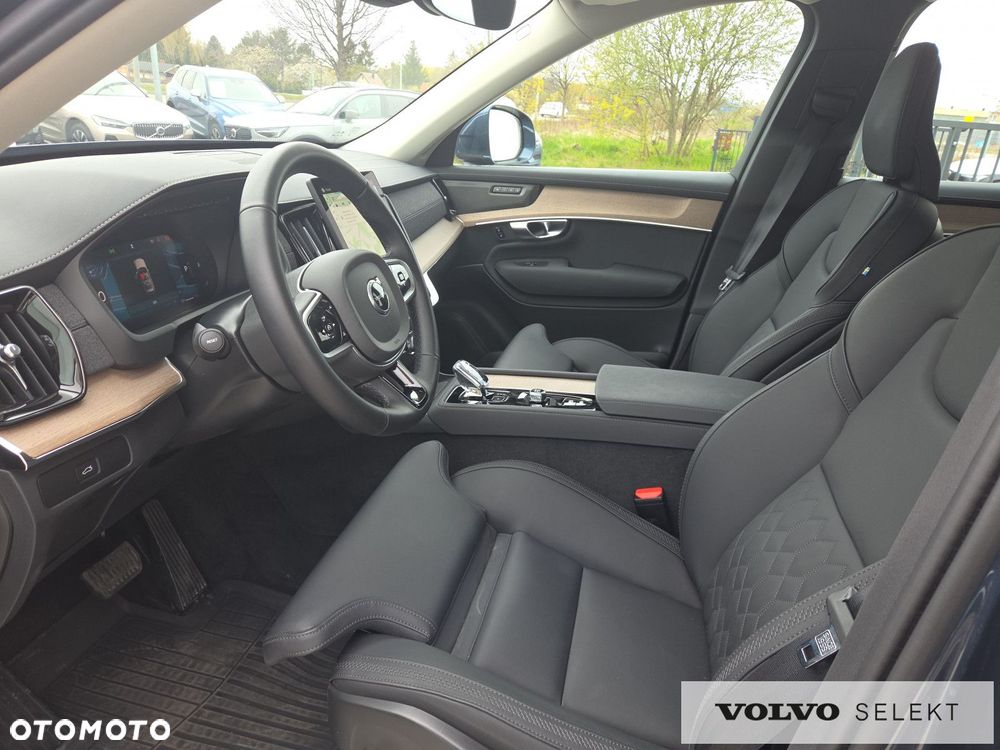 Volvo XC 90 - 10
