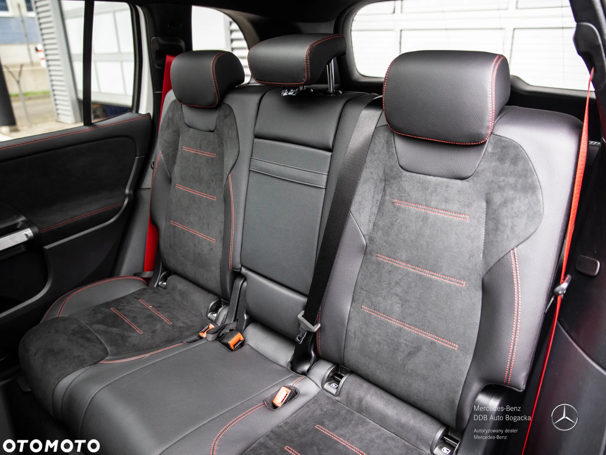 Mercedes-Benz GLB AMG 35 4-Matic - 12