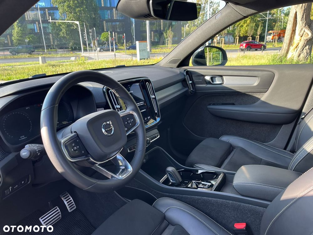 Volvo XC 40 T5 AWD R-Design - 12