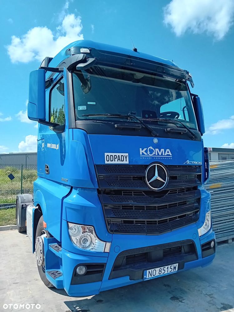 Mercedes-Benz Actros - 9