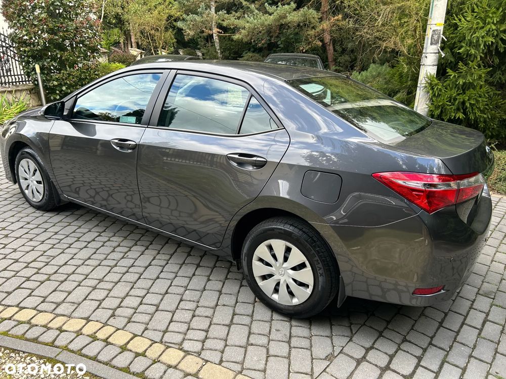 Toyota Corolla 1.6 Active - 6