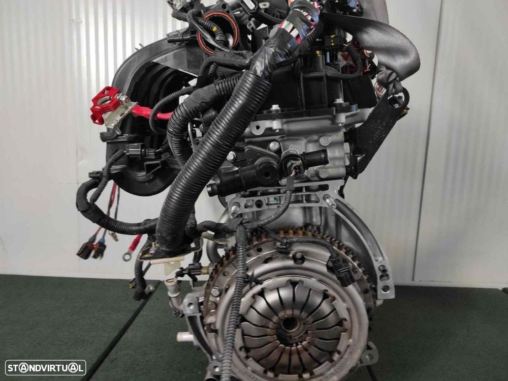 MOTOR COMPLETO DACIA SANDERO STEPWAY ESSENTIAL - 3