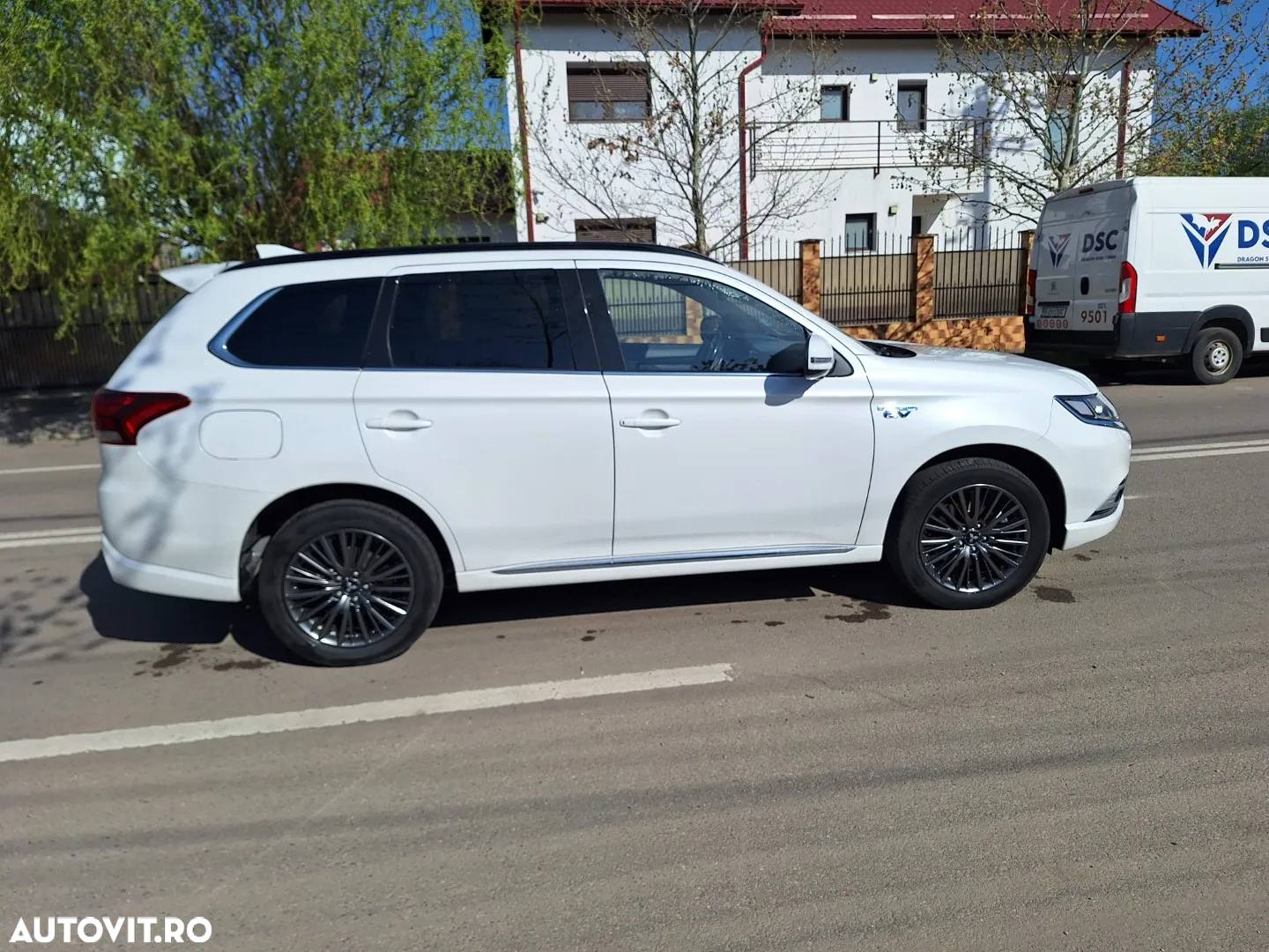 Mitsubishi Outlander PHEV 2.4 L 4X4 Instyle+ - 5