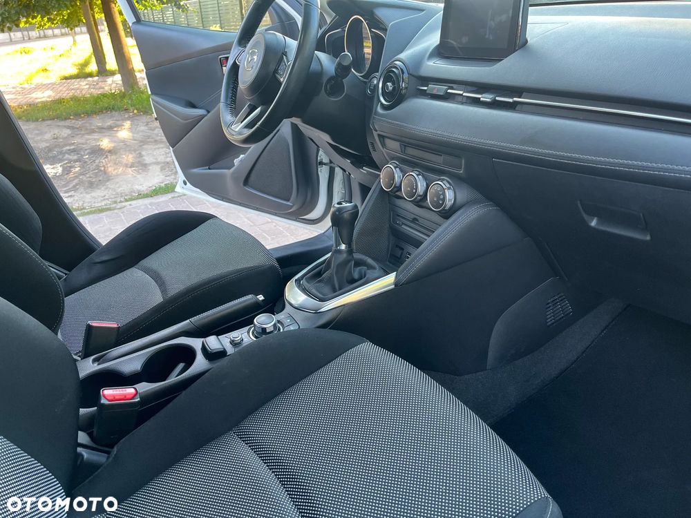 Mazda 2 SKYACTIV-D 105 Exclusive-Line - 10