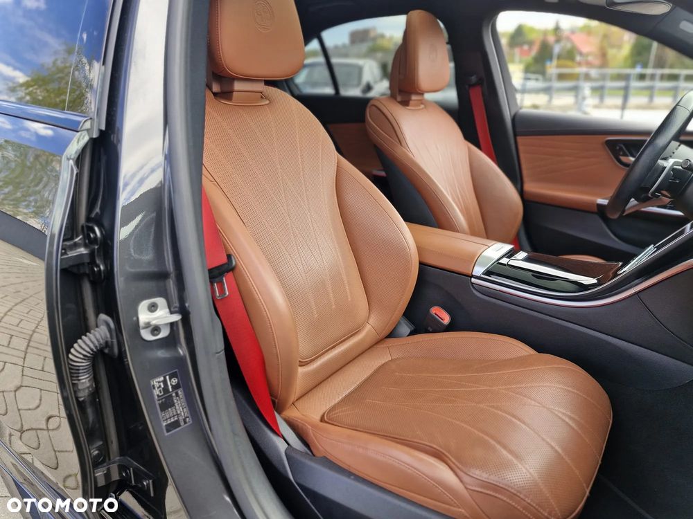 Mercedes-Benz Klasa C AMG 63 S E Performance PHEV 4-Matic - 15