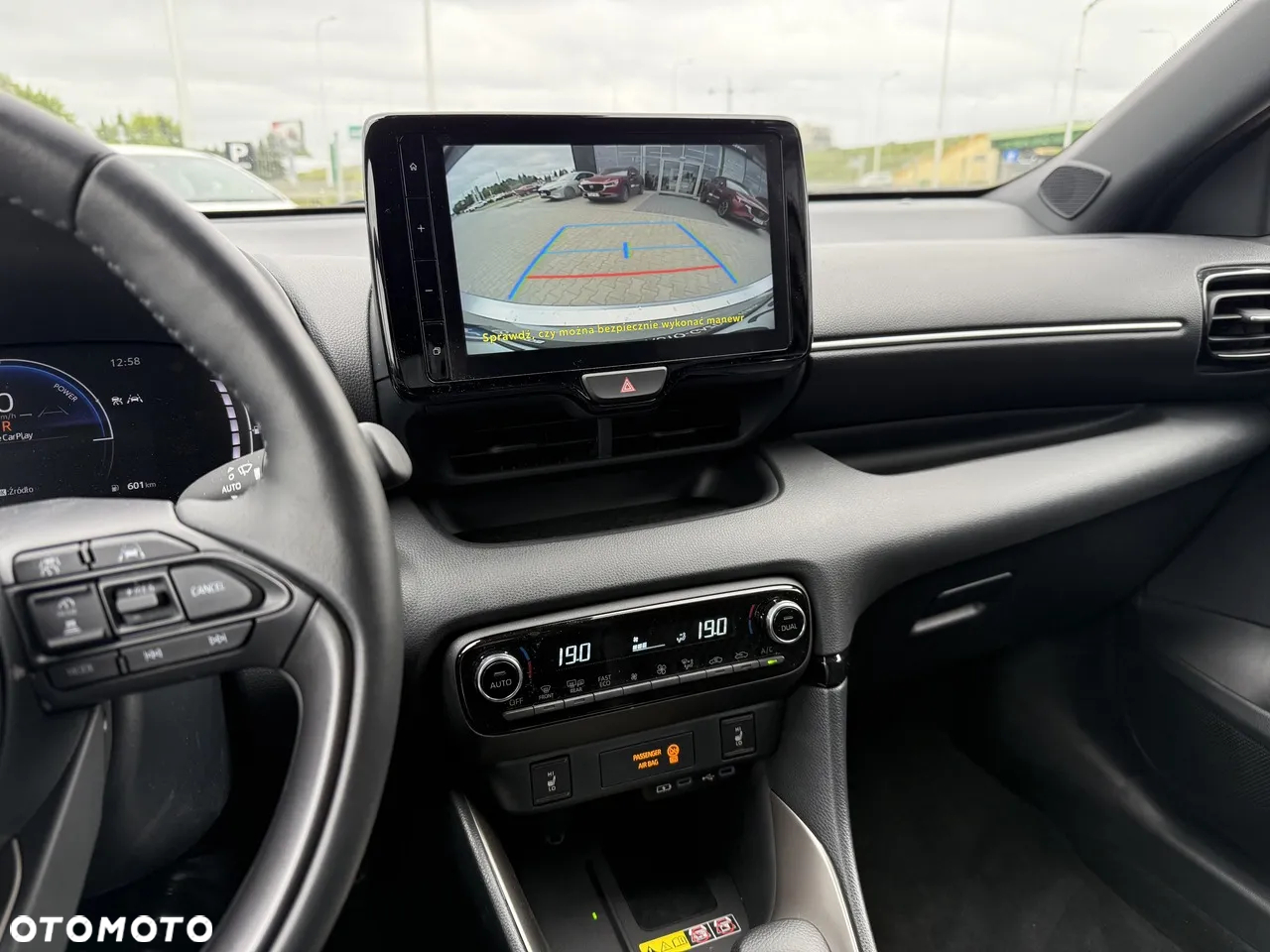 Mazda 2 - 13
