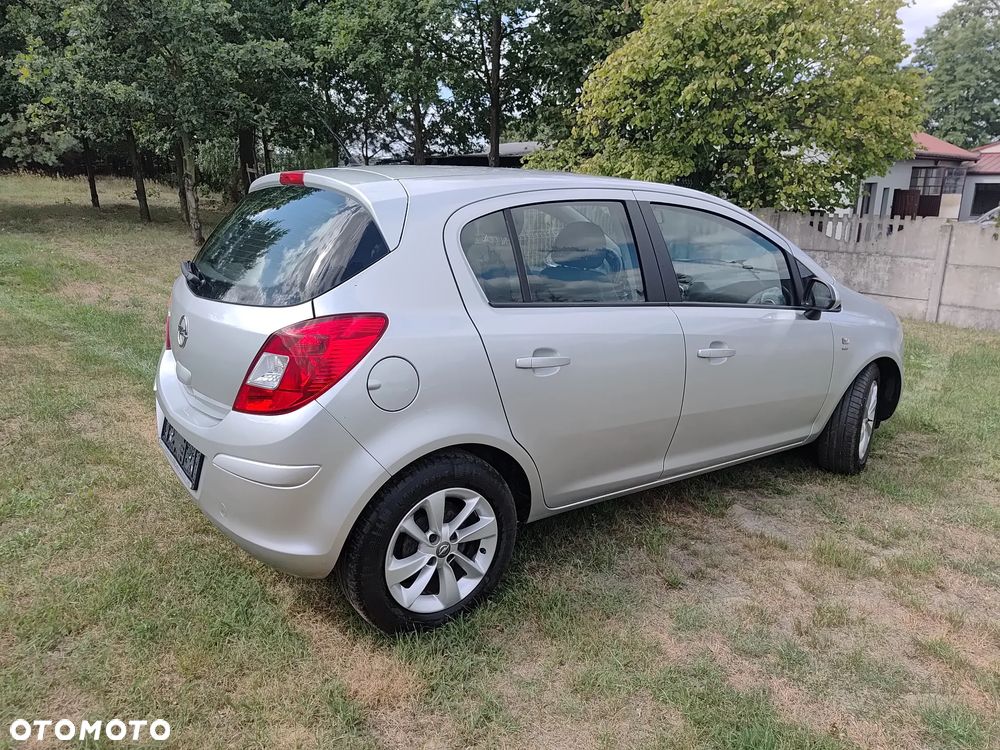 Opel Corsa 1.2 16V Energy - 5