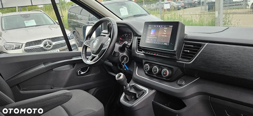 Renault Trafic 2.0 dCi - 14