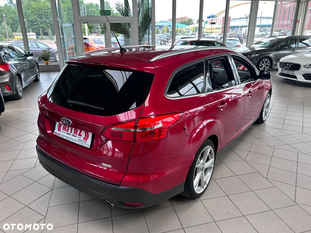 Ford Focus 1.5 EcoBoost Titanium ASS - 4