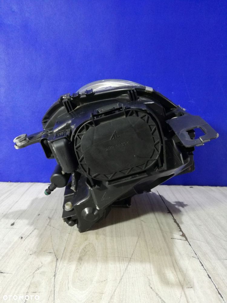 Mini Cooper R55 R56 R57 R58 lampa reflektor przód prawa Bi-Xenon spryski UK - 2