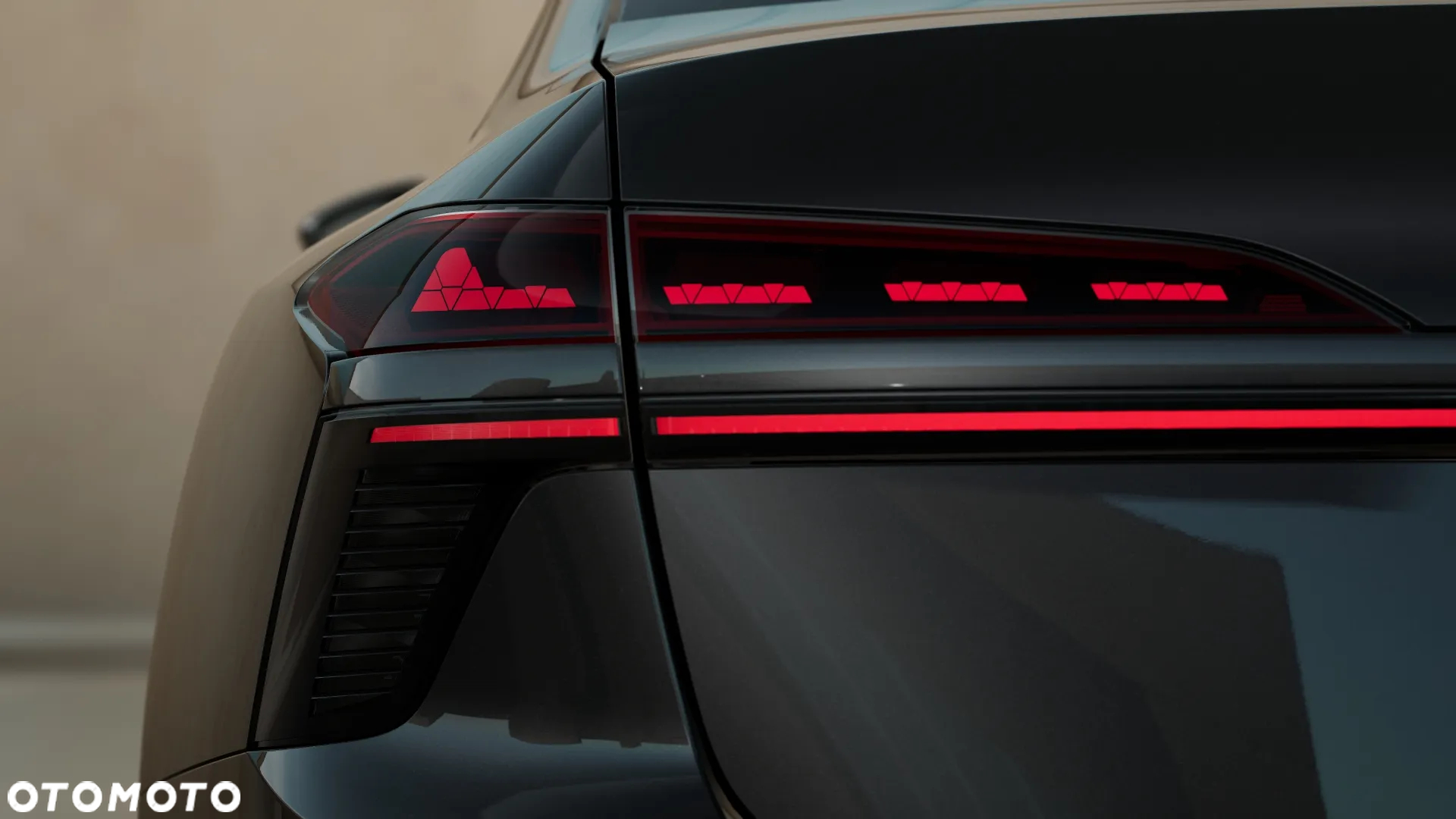 Audi A6 - 6
