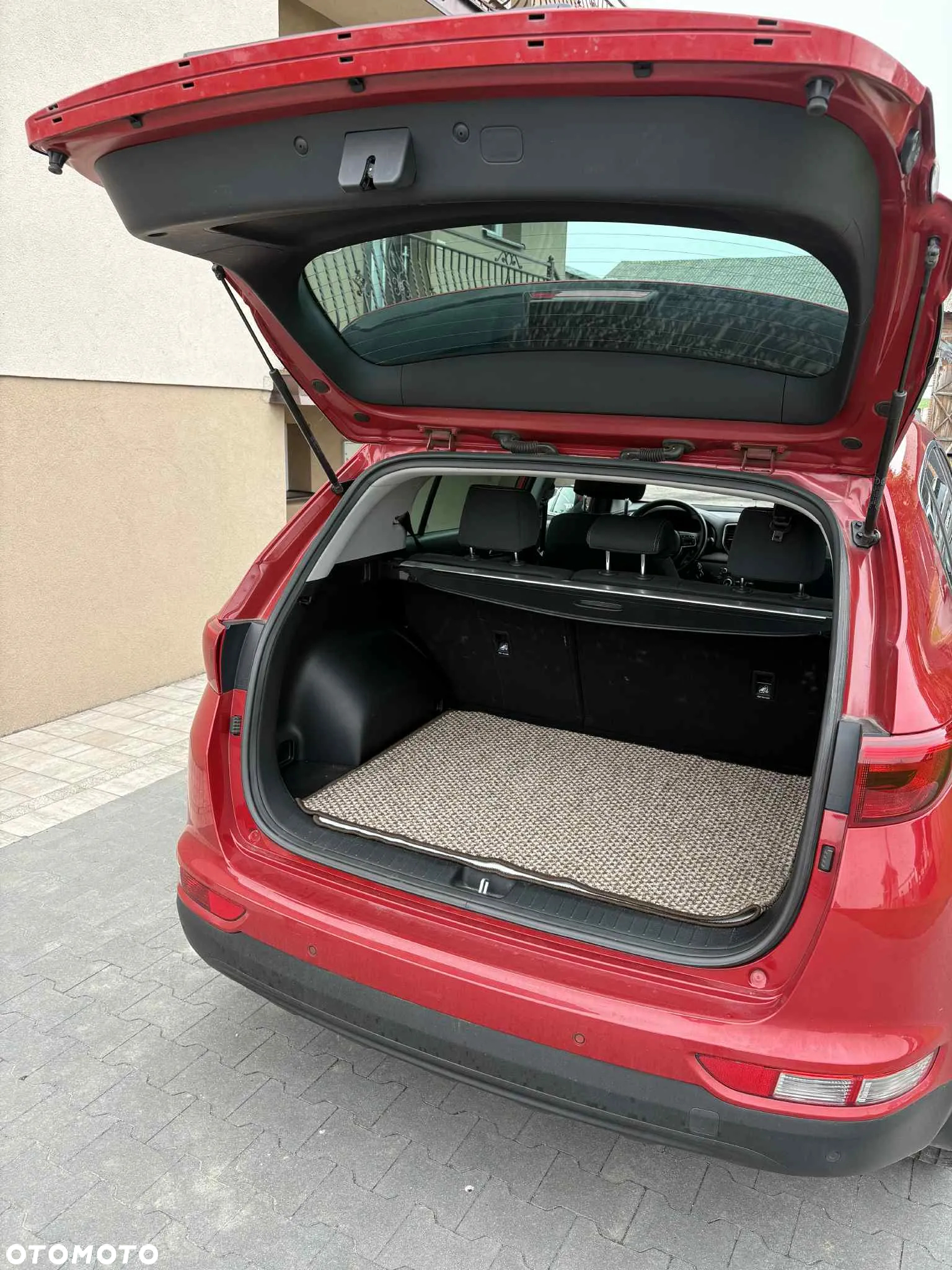 Kia Sportage 1.6 GDI L 2WD - 8