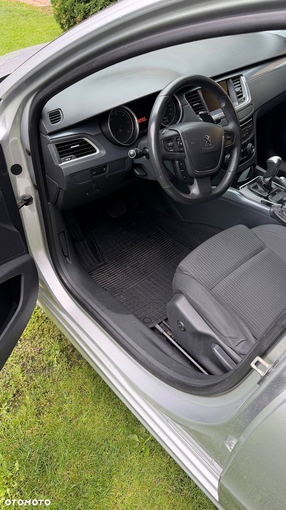 Peugeot 508 1.6 e-HDi Access S&S - 16