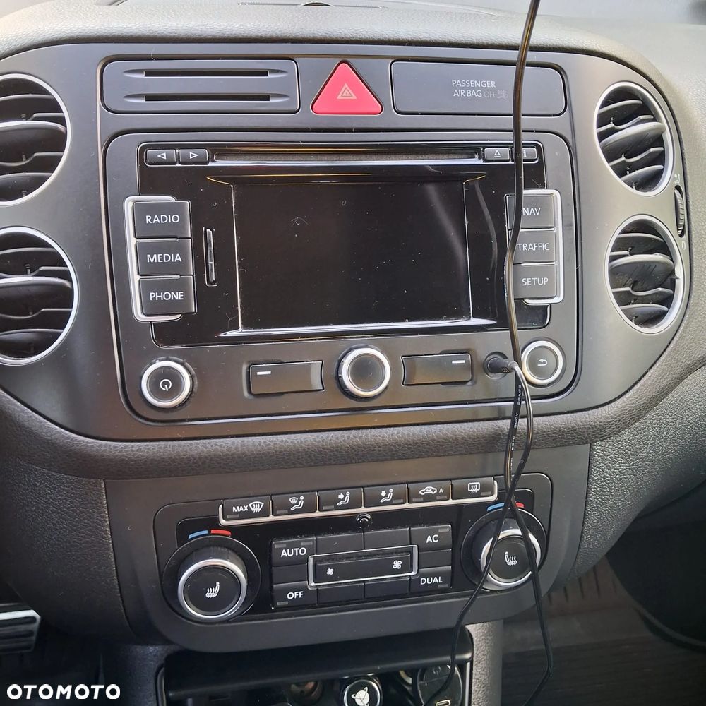 Volkswagen Golf Plus 1.6 TDI Comfortline DSG - 6