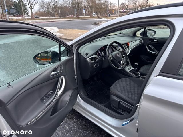 Opel Astra 1.2 T Business Elegance S&S - 11