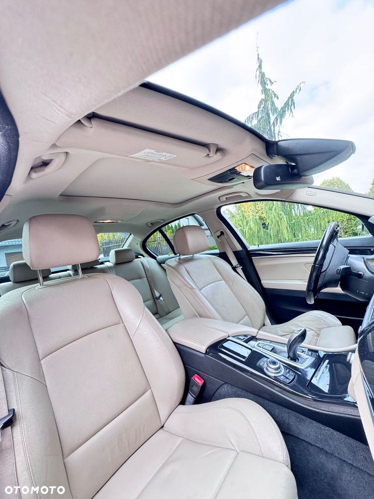BMW Seria 5 - 22